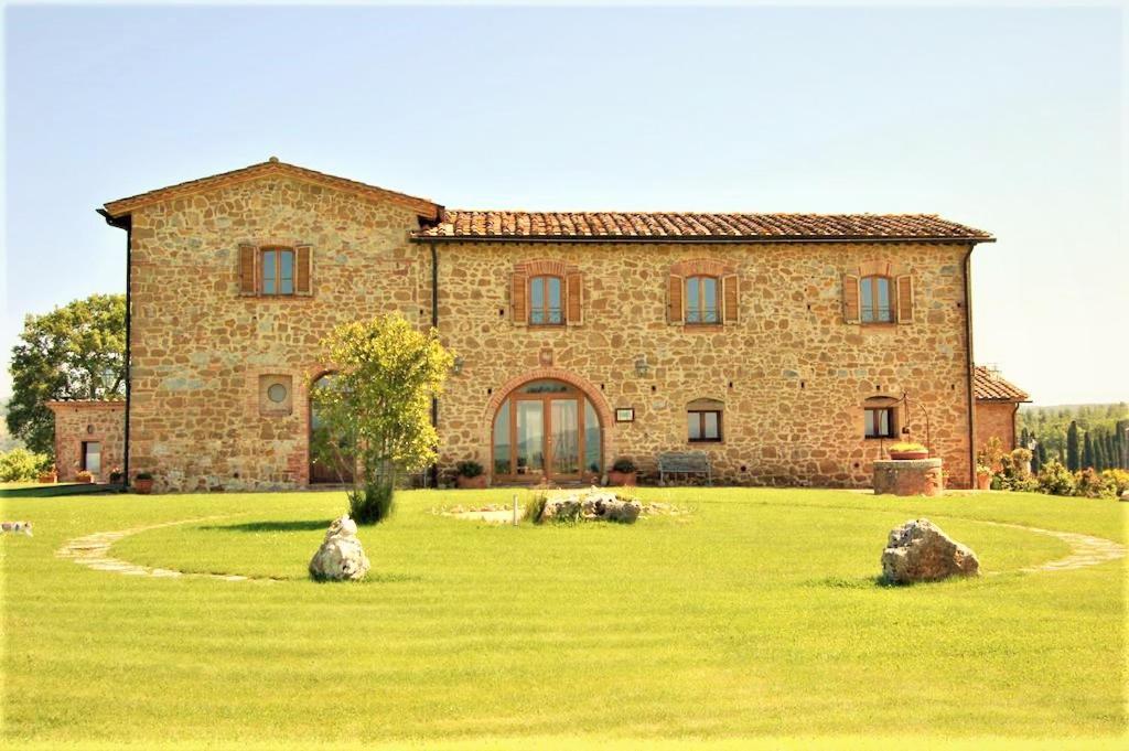 Locanda Vesuna Countryhouse Trequanda Luaran gambar