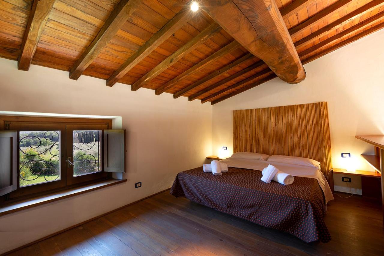 Locanda Vesuna Countryhouse Trequanda Luaran gambar